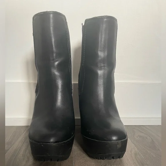 Platform boots - Picture 2 of 8